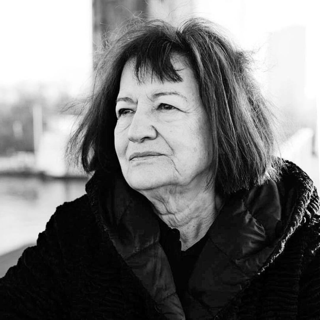 Oplev kærligheden og krigens galskab på nært hold